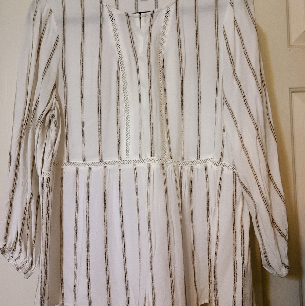 Womens 3/4 sleeve blouse
